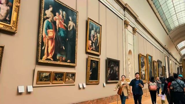 ✈️🌍 Wat een week om nooit te vergeten!
Onze vijfdejaars trokken tijdens de Hemelvaartweek op buitenlandse reis en maakten herinneringen voor het leven.

En de maker van deze reel: één van de meisjes van onze school 🙌 Knap gedaan!
Ook in een school met vooral jongens tonen onze meisjes elke dag hun talent, creativiteit en eigenheid. 🧡🖤

#BuitenlandseReis #SchoolTrip #5deJaar #GirlsAtSchool #Creativiteit SchoolLife SamenSterk Hemelvaartweek ReelLife WelkomMeisjes